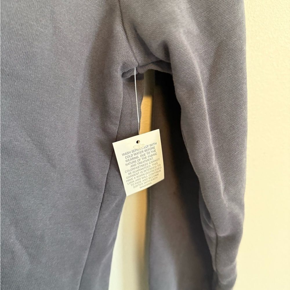 Taylor Swift Eras Tour Hoodie NWT - Picture 5 of 5